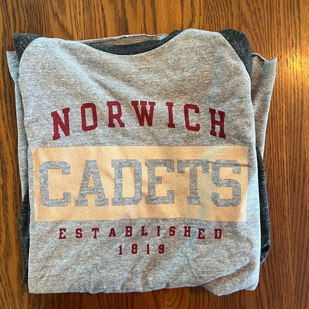 Large Norwich Cadet’s Longsleeve trip blend